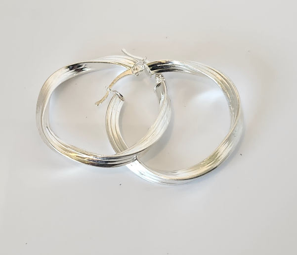 Arracada Mediana de Broche
